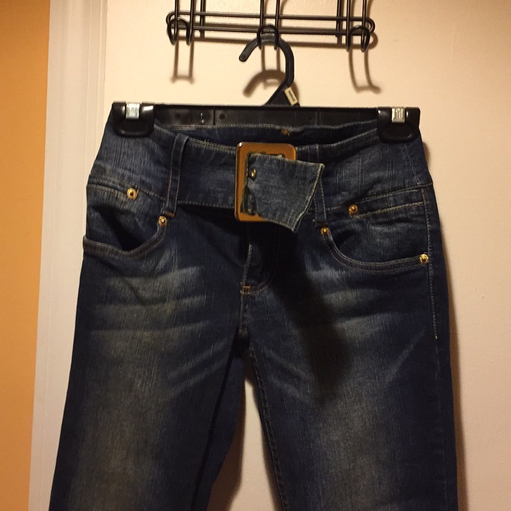 Jeans size 3 never been used